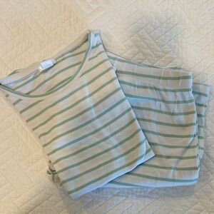 Lake Pajamas Striped Green and White Short Sleeve Top + Long Pants - size S